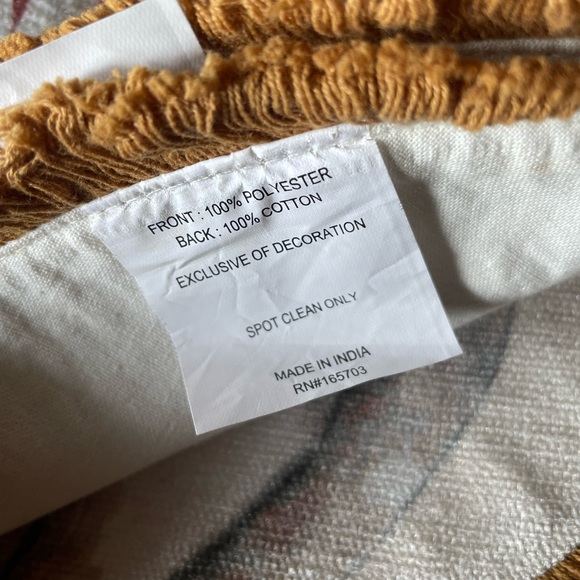 MIREILLE DESIGNS NWT Set Of 4 Fabric Fall Autumn Thanksgiving Pumpkin Placemats - Picture 6 of 9